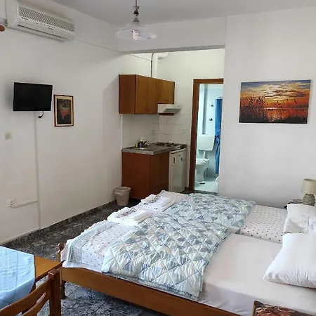 Aparthotel Peristerianos Nea Skioni