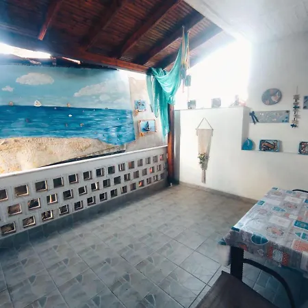 Hotel de apartamente Peristerianos Nea Skioni