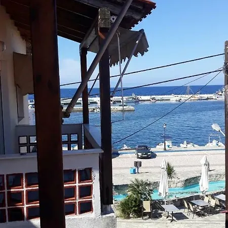 Hotel de apartamente Peristerianos Nea Skioni