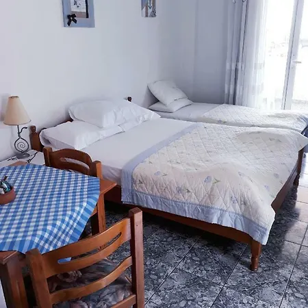 Hotel de apartamente Peristerianos